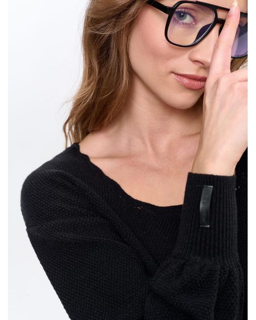 Blue Shadow Black Pullover