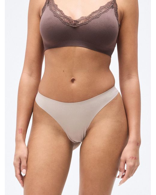 ONLY Natural String Onltracy