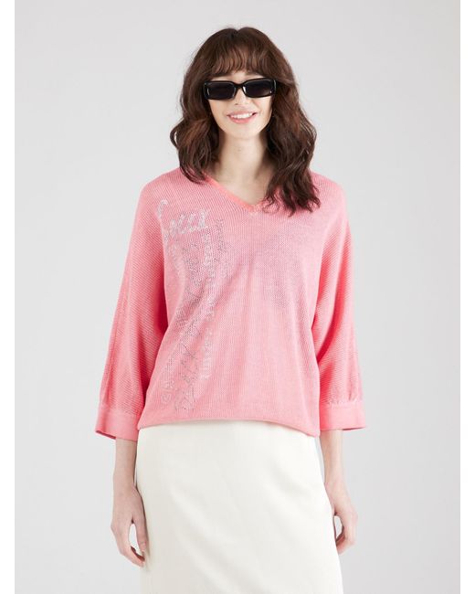 SOCCX Pink Pullover