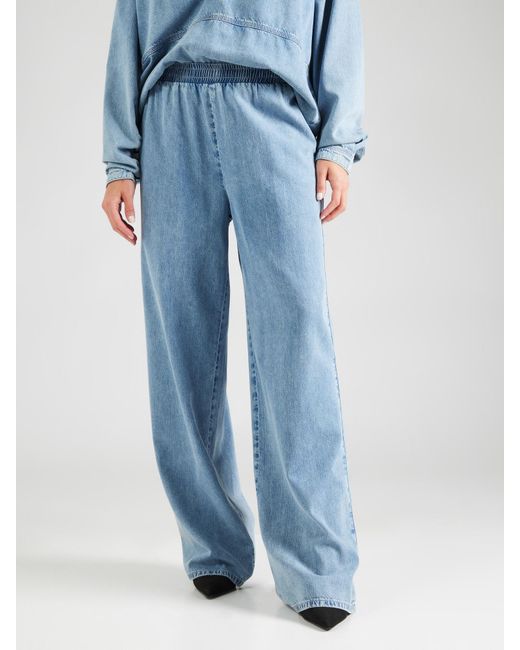 MYLAVIE by Sarah Harrison Blue Hose