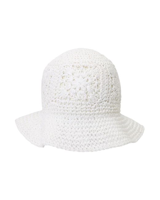 Studio Select White Hut
