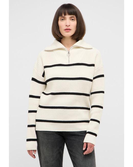 Mustang Natural Pullover Style Madera