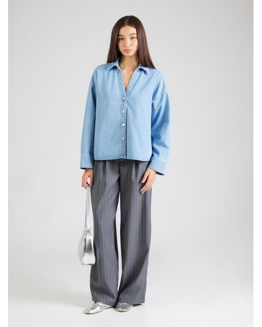 Comma, Blue Bluse