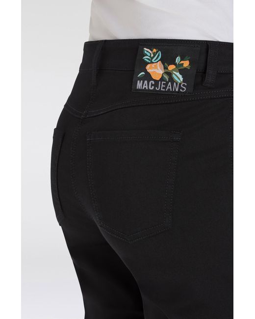 M·a·c Black Jeans
