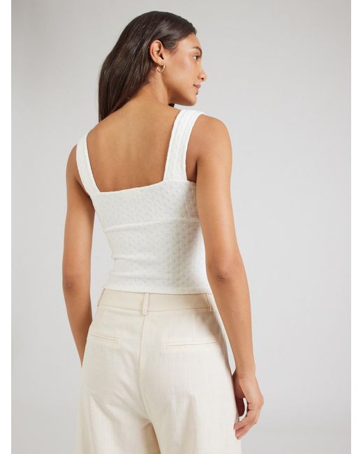 millane White Top Bow