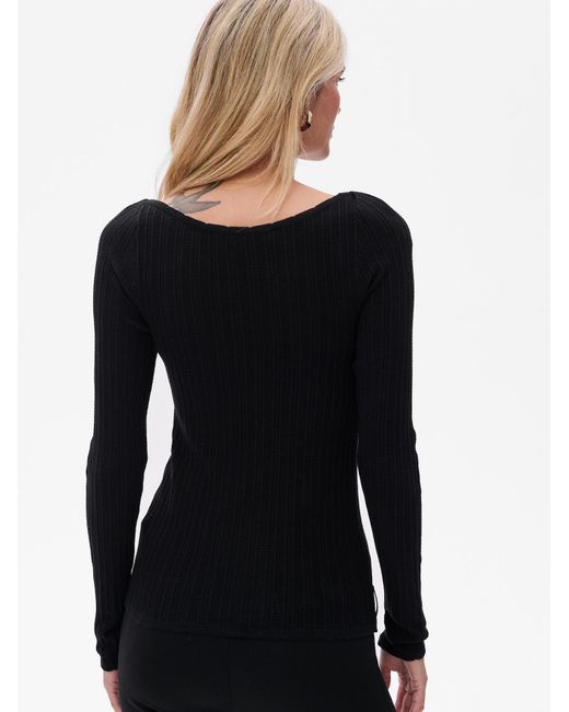 Blue Shadow Black Pullover