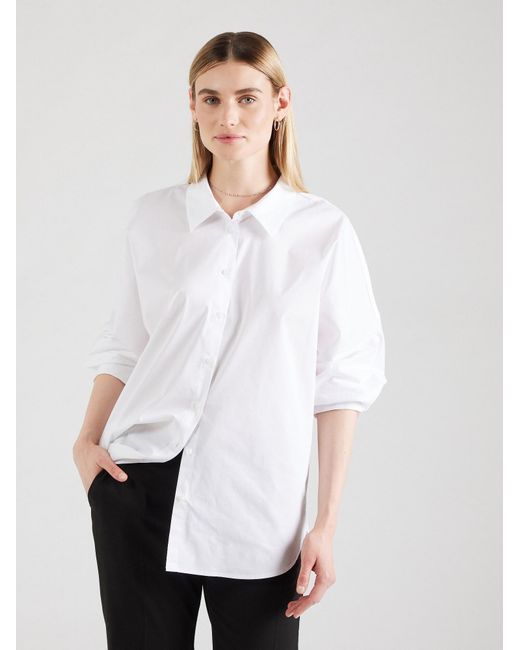 Comma, White Bluse