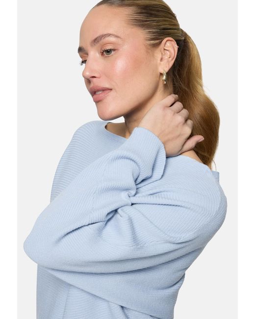 Zero Blue Pullover