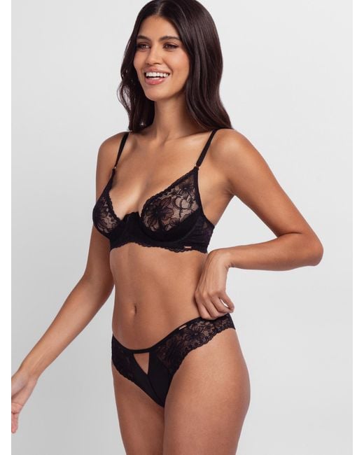 DORINA Black String (Grs)