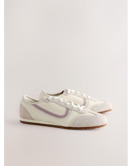 Self White Sneaker