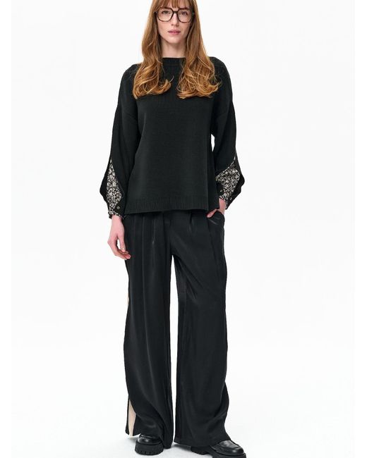 Blue Shadow Black Pullover