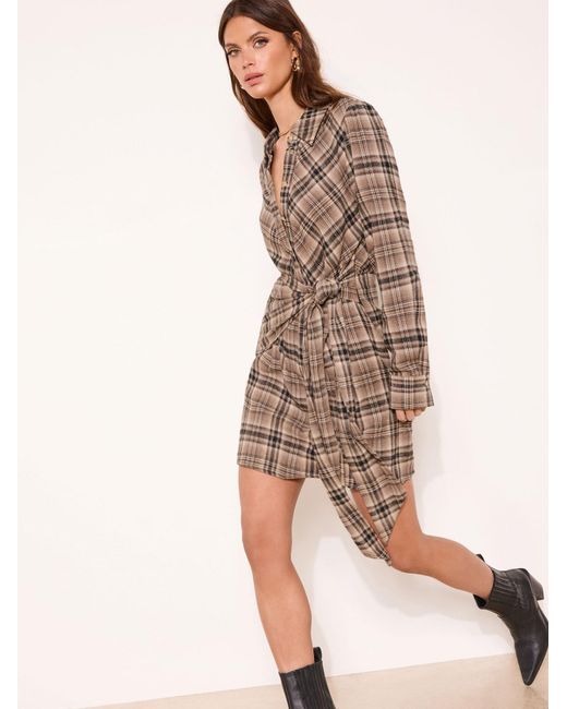 Lipsy Natural Blusenkleid
