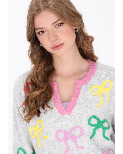 myMo White Pullover