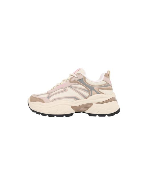 Buffalo White Sneaker Claw