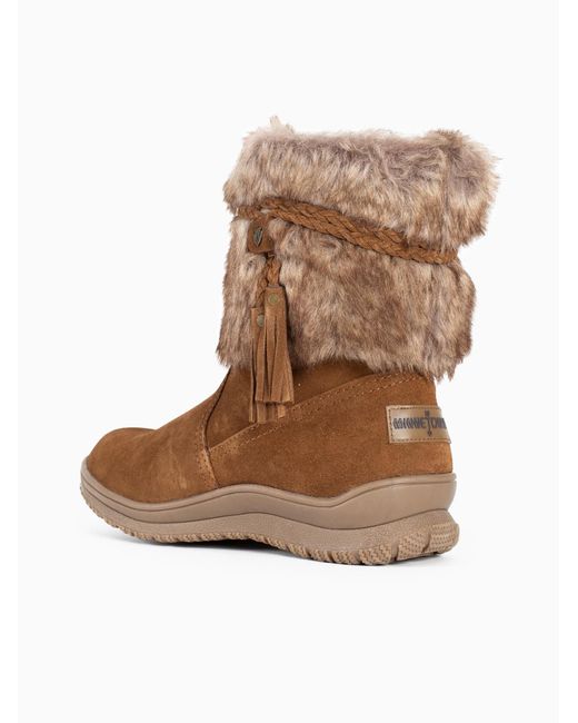 Minnetonka Brown Stiefel Everett