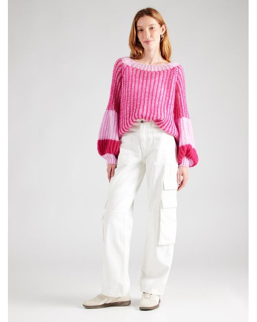 Noella Pink Pullover