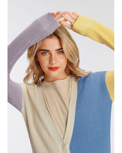 AJC Blue Strickjacke