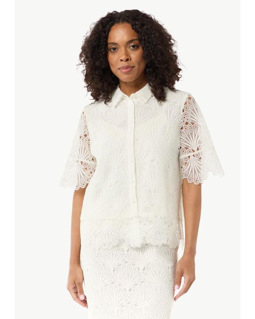Comma, White Bluse