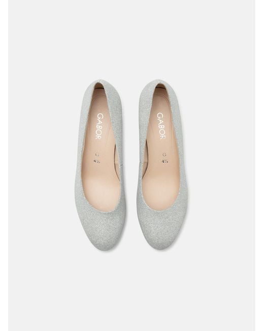Gabor White Pumps