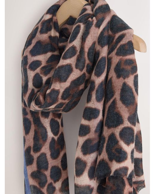 Next Black Tuch