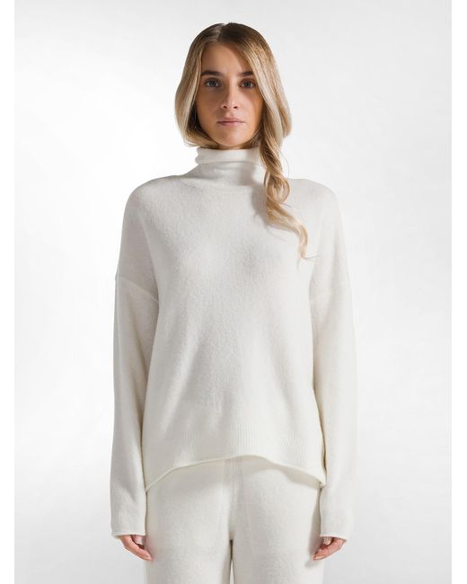Deha White Pullover