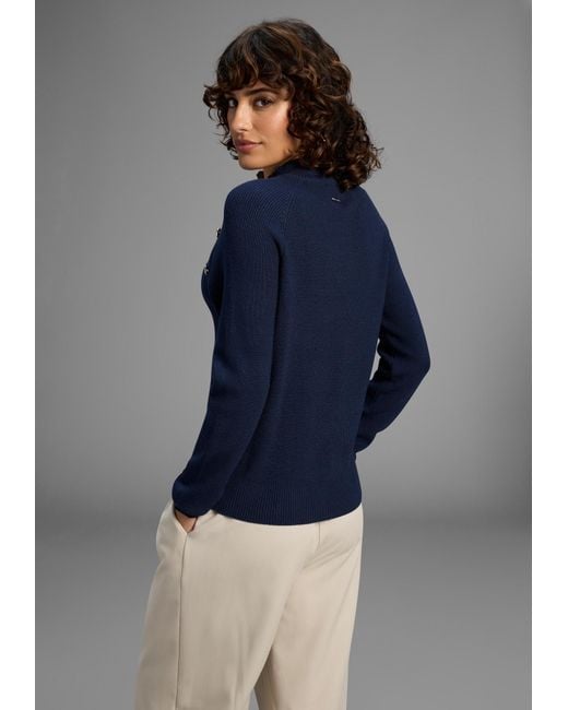 Laura Scott Blue Pullover