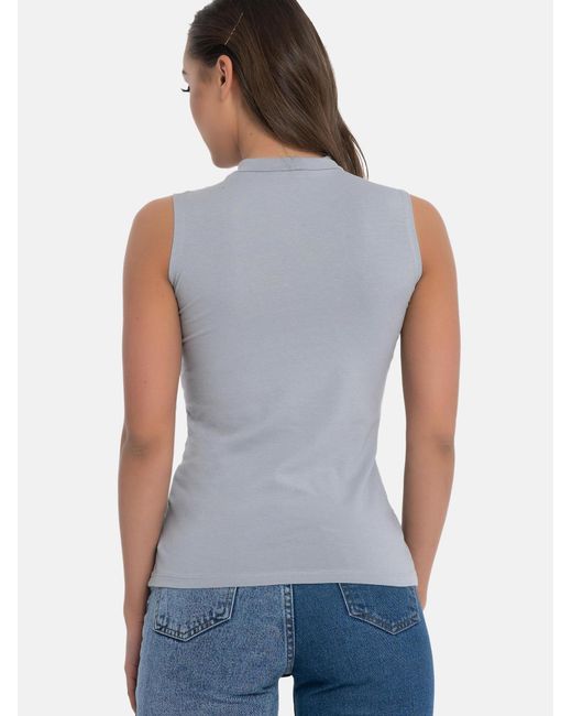 Evoni Blue Top