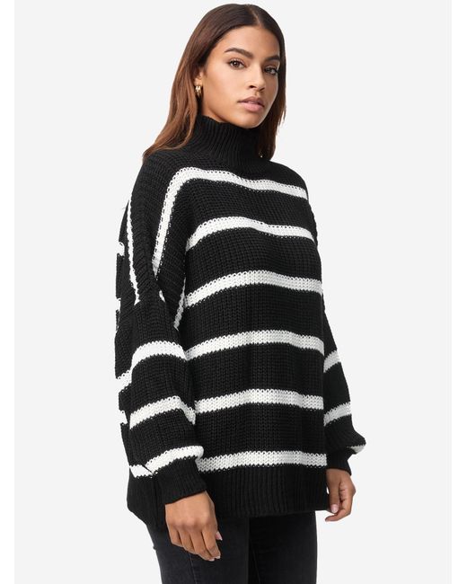 Elara Black Pullover