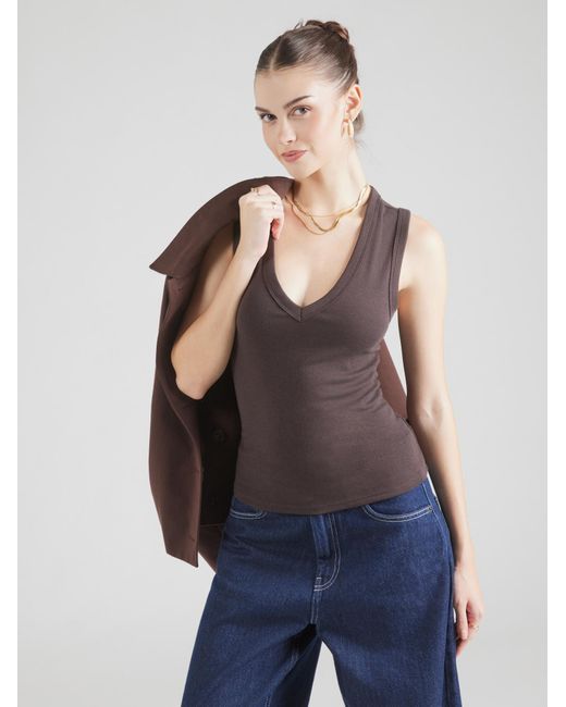 Gap Brown Top