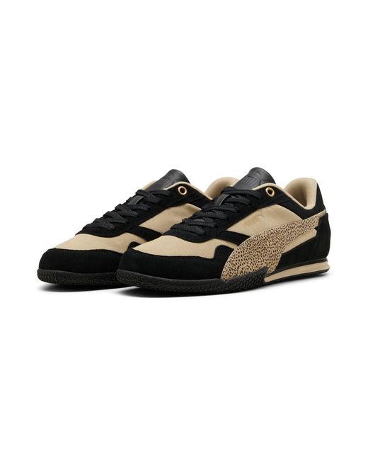 PUMA Black Sneaker
