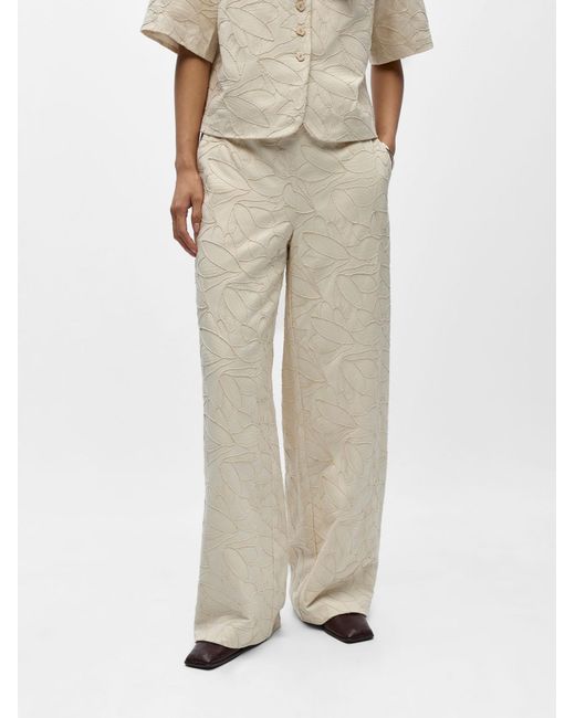 Object White Hose Objmathilda