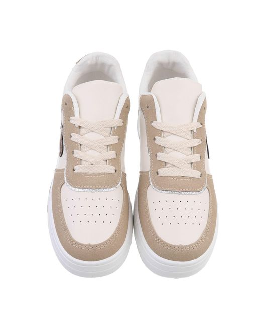 Ital-Design White Sneaker