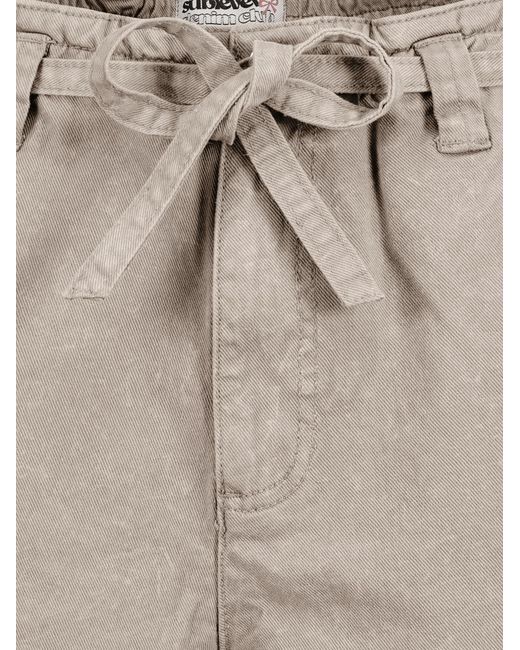 Sublevel Gray Hose