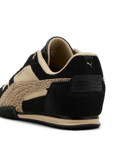 PUMA Black Sneaker