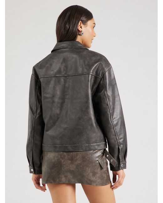 TOPSHOP Black – kurz geschnittene jacke aus kunstleder