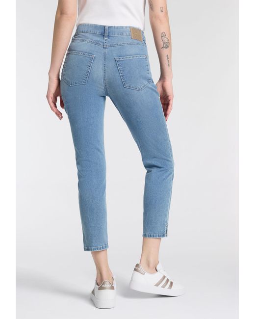 M·a·c Blue Jeans