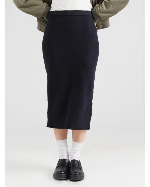 Gap Blue Rock