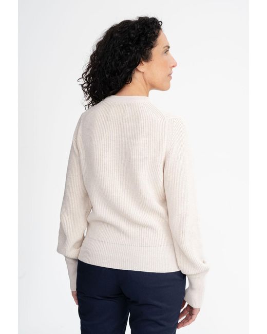 Mela White Pullover Gauri