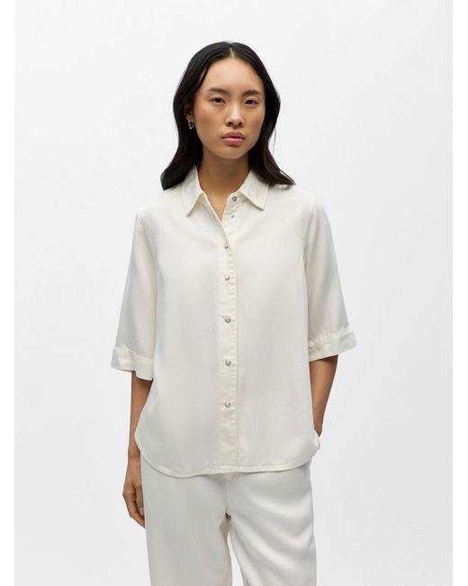 Object White Bluse Objframe