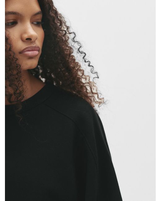 Pull&Bear Black Sweatshirt
