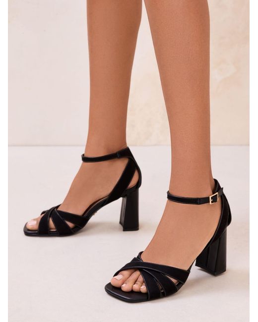 Lipsy Black Sandale