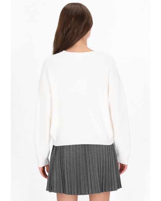 myMo White Pullover