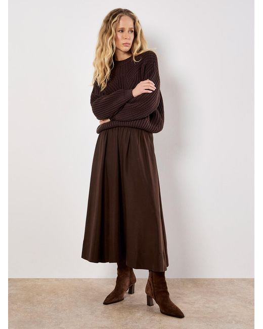 Apricot Black Pullover