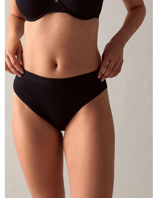 Self Black Slip