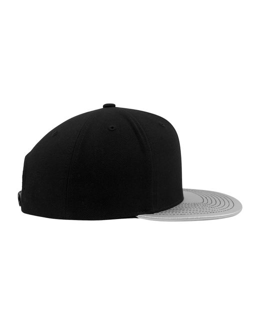 Flexfit Black Cap Metallic Visor