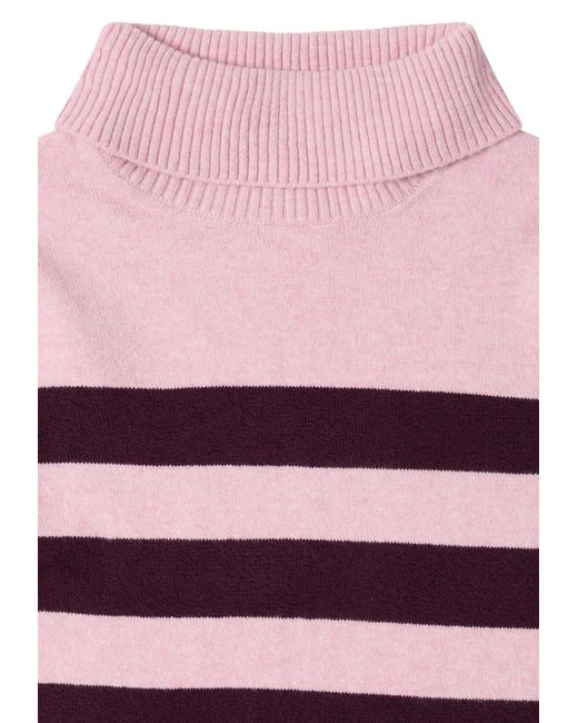 Cecil Red Pullover