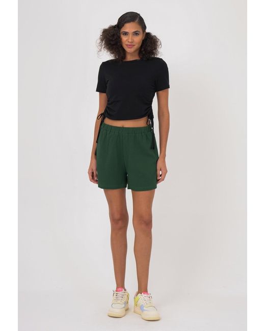 FRESHLIONS Green Shorts