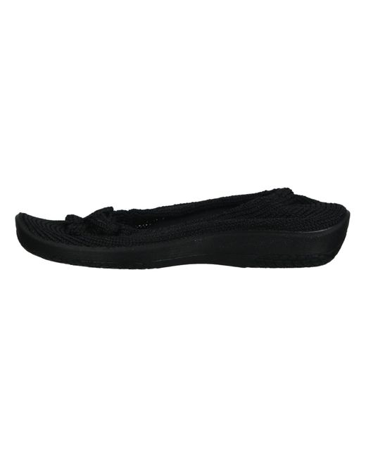 Arcopedico Black Slipper