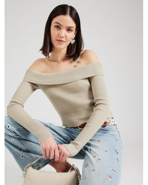 Studio Select White Pullover Greta