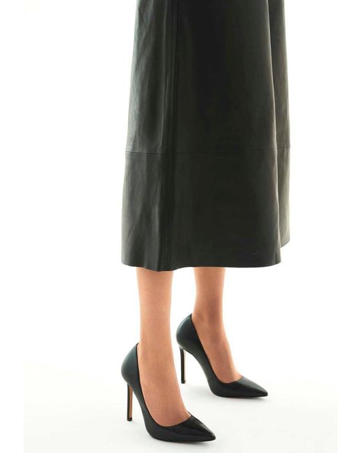 Kazar Black Pumps